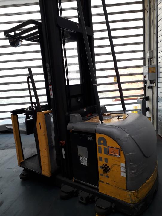 Gepflegte Flurförderfahrzeuge-2